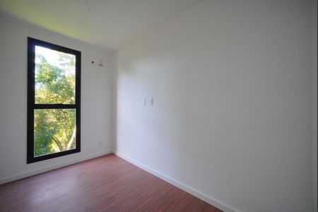 Quarto 1 de apartamento para alugar com 2 quartos, 56m² em Serraria, São José