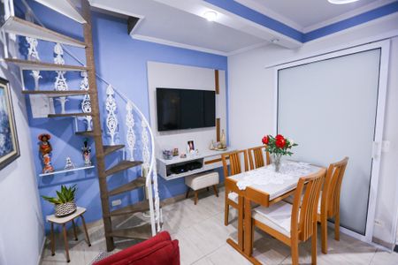 Casa à venda com 125m², 3 quartos e sem vagaSala