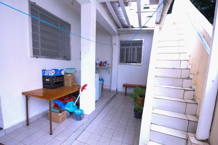 Casa à venda com 125m², 3 quartos e sem vagaQuintal