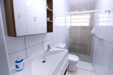 Casa à venda com 125m², 3 quartos e sem vagaBanheiro 1