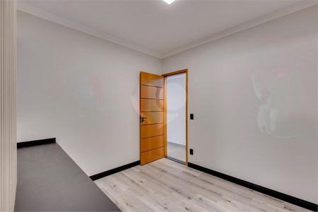 Casa à venda com 188m², 3 quartos e 2 vagas