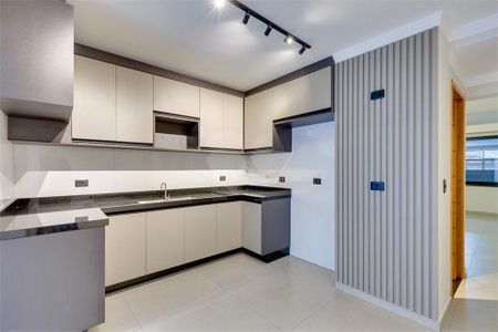 Casa à venda com 3 quartos, 188m² em Brooklin, São Paulo
