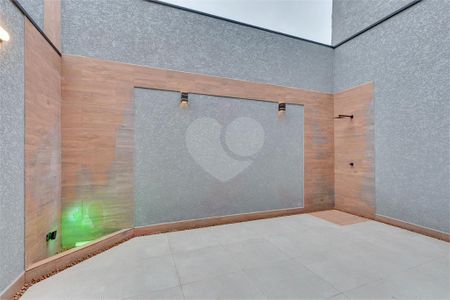 Casa à venda com 188m², 3 quartos e 2 vagas