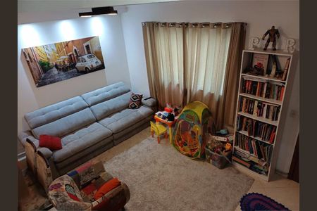 Casa à venda com 3 quartos, 141m² em Penha de França, São Paulo