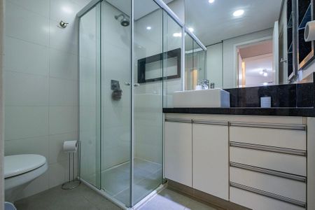Quarto 1 de apartamento para alugar com 2 quartos, 60m² em Pinheiros, São Paulo
