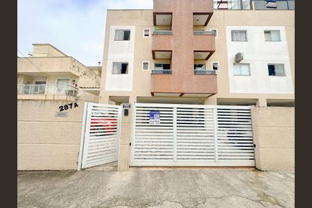 Apartamento para alugar com 55m², 2 quartos e sem vagaFachada