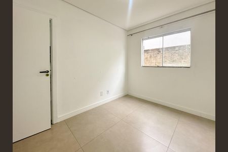 Apartamento para alugar com 55m², 2 quartos e sem vagaSuíte 