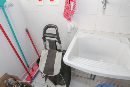 Apartamento à venda com 67m², 2 quartos e 1 vaga Apartamento à venda com 67m², 2 quartos e 1 vagaCozinha e Área de Serviço