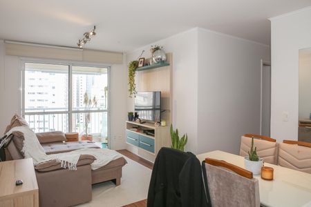 Apartamento à venda com 67m², 2 quartos e 1 vaga Apartamento à venda com 67m², 2 quartos e 1 vagaSala
