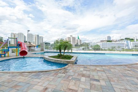 Apartamento à venda com 75m², 3 quartos e 2 vagas Apartamento à venda com 75m², 3 quartos e 2 vagasÁrea comum - Piscina