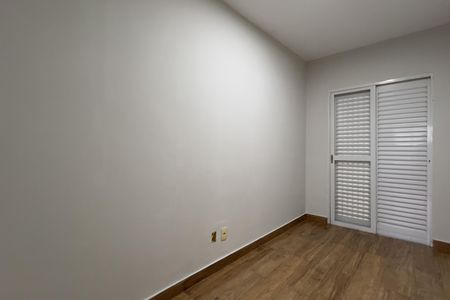 Casa para alugar com 330m², 4 quartos e 5 vagasQuarto 2