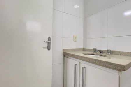 Casa para alugar com 330m², 4 quartos e 5 vagasBanheiro da Suíte 1