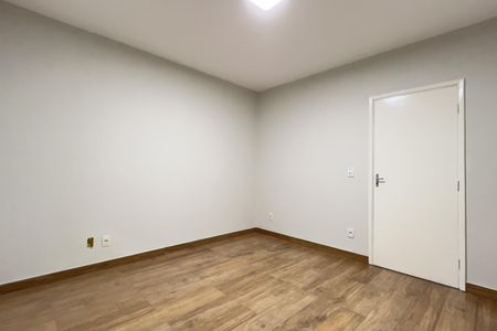 Casa para alugar com 330m², 4 quartos e 5 vagasQuarto 1