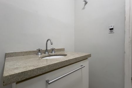 Casa para alugar com 330m², 4 quartos e 5 vagasLavabo
