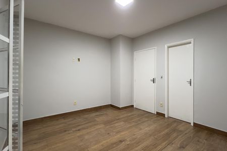 Casa para alugar com 330m², 4 quartos e 5 vagasSuíte 1