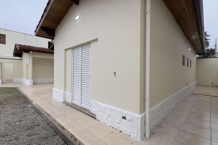 Casa para alugar com 330m², 4 quartos e 5 vagasÁrea externa