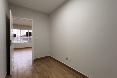 Casa para alugar com 330m², 4 quartos e 5 vagasQuarto 2