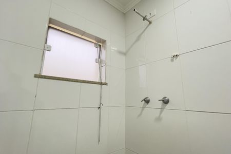 Casa para alugar com 330m², 4 quartos e 5 vagasBanheiro da Suíte 2