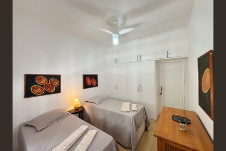 Quarto 1 de apartamento para alugar com 2 quartos, 84m² em Copacabana, Rio de Janeiro