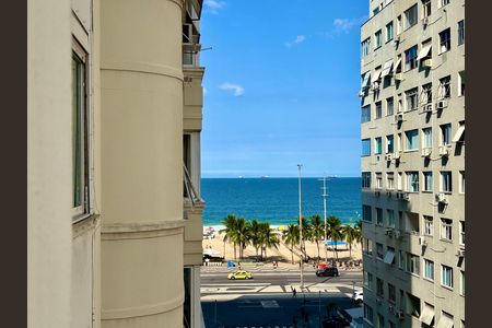 Apartamento para alugar com 84m², 2 quartos e sem vagaQuarto 2 - vista livre para a praia