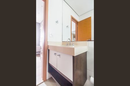 Apartamento para alugar com 93m², 2 quartos e 2 vagasBanheiro da Suíte