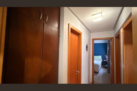 Apartamento para alugar com 114m², 2 quartos e 1 vaga Apartamento para alugar com 114m², 2 quartos e 1 vagaCorredor