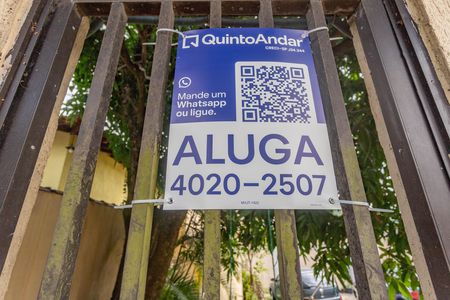 Casa para alugar com 80m², 2 quartos e 2 vagas Casa para alugar com 80m², 2 quartos e 2 vagasPlaca
