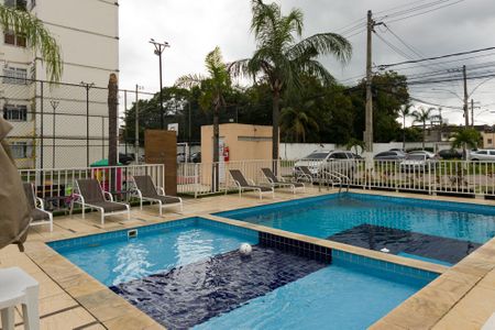 Apartamento para alugar com 56m², 3 quartos e 1 vaga Apartamento para alugar com 56m², 3 quartos e 1 vagaÁrea comum - Piscina