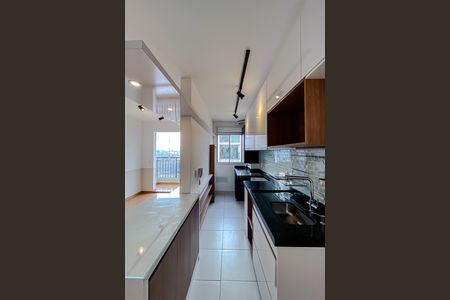 Apartamento para alugar com 51m², 2 quartos e 1 vaga Apartamento para alugar com 51m², 2 quartos e 1 vagaCozinha e Área de Serviço