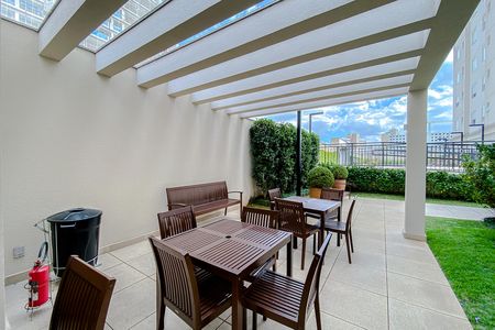 Apartamento para alugar com 51m², 2 quartos e 1 vaga Apartamento para alugar com 51m², 2 quartos e 1 vagaÁrea comum - Churrasqueira
