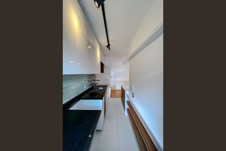 Apartamento para alugar com 51m², 2 quartos e 1 vaga Apartamento para alugar com 51m², 2 quartos e 1 vagaCozinha e Área de Serviço
