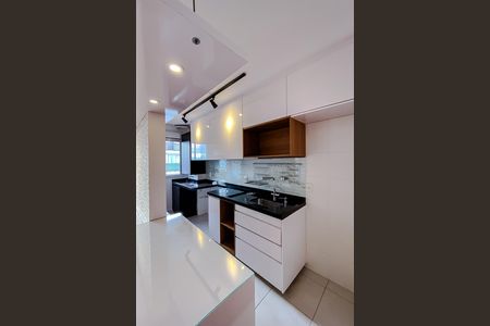 Apartamento para alugar com 51m², 2 quartos e 1 vaga Apartamento para alugar com 51m², 2 quartos e 1 vagaCozinha e Área de Serviço