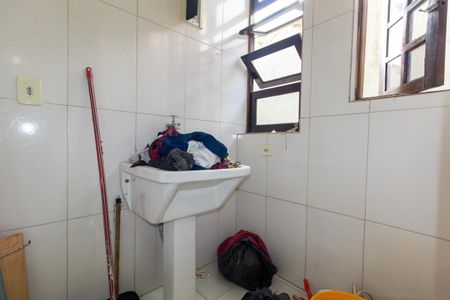 Casa à venda com 5 quartos, 307m² em Penha de França, São Paulo