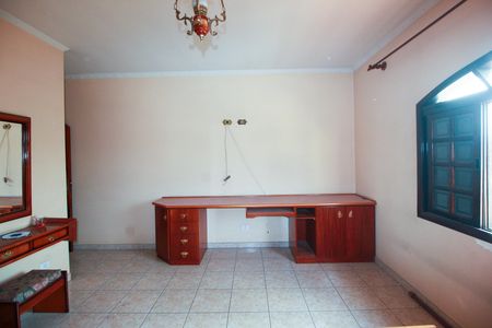 Casa para alugar com 274m², 3 quartos e 6 vagasQuarto 1
