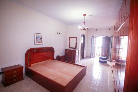 Casa para alugar com 274m², 3 quartos e 6 vagasSuíte master