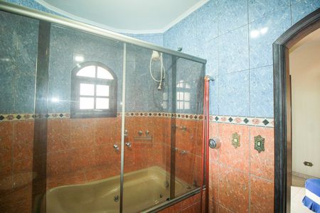 Casa para alugar com 274m², 3 quartos e 6 vagasBanheiro da Suíte Master