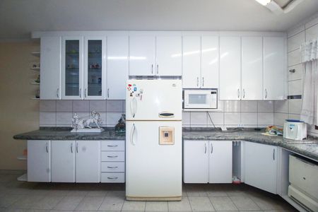 Casa para alugar com 274m², 3 quartos e 6 vagasCozinha
