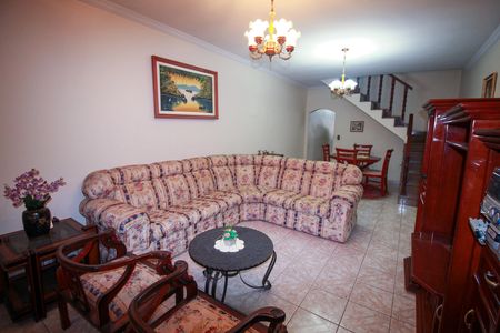 Casa para alugar com 274m², 3 quartos e 6 vagasSala