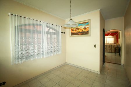 Casa para alugar com 274m², 3 quartos e 6 vagasCopa