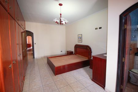 Casa para alugar com 274m², 3 quartos e 6 vagasSuíte master