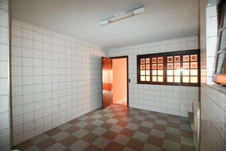 Casa para alugar com 274m², 3 quartos e 6 vagasÁrea de Serviço