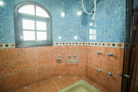 Casa para alugar com 274m², 3 quartos e 6 vagasBanheiro da Suíte Master