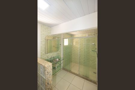 Casa para alugar com 70m², 2 quartos e sem vaga Casa para alugar com 70m², 2 quartos e sem vagaBanheiro