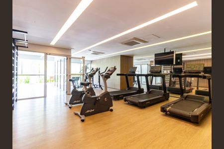 Apartamento à venda com 116m², 3 quartos e 3 vagas Apartamento à venda com 116m², 3 quartos e 3 vagasÁrea comum - Academia