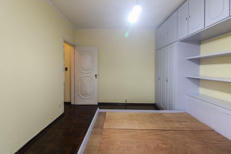 Casa para alugar com 210m², 2 quartos e 3 vagas Casa para alugar com 210m², 2 quartos e 3 vagasQuarto 1