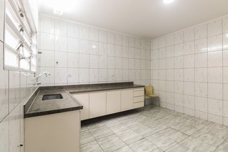 Casa para alugar com 210m², 2 quartos e 3 vagas Casa para alugar com 210m², 2 quartos e 3 vagasCozinha