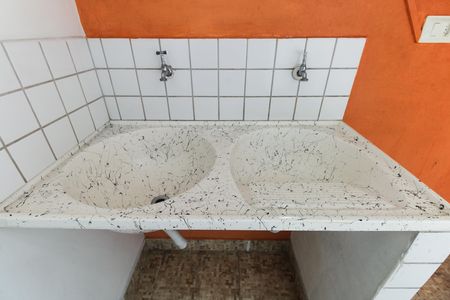 Casa para alugar com 210m², 2 quartos e 3 vagas Casa para alugar com 210m², 2 quartos e 3 vagasÁrea de Serviço