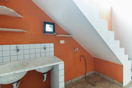 Casa para alugar com 210m², 2 quartos e 3 vagas Casa para alugar com 210m², 2 quartos e 3 vagasÁrea de Serviço