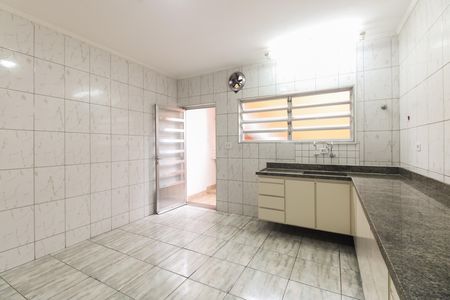 Casa para alugar com 210m², 2 quartos e 3 vagas Casa para alugar com 210m², 2 quartos e 3 vagasCozinha
