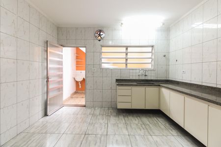Casa para alugar com 210m², 2 quartos e 3 vagas Casa para alugar com 210m², 2 quartos e 3 vagasCozinha